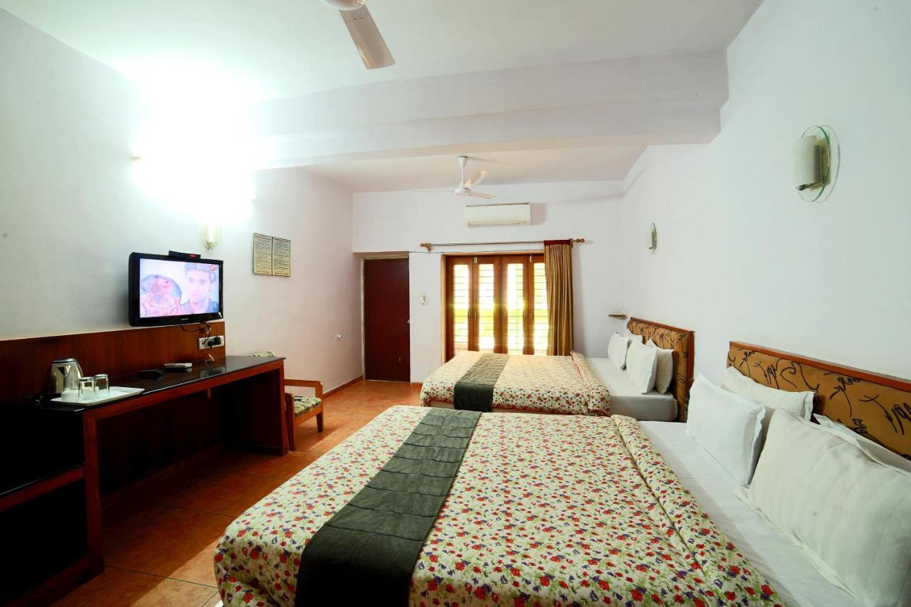 Hotel Samiralok Mount Abu Buitenkant foto